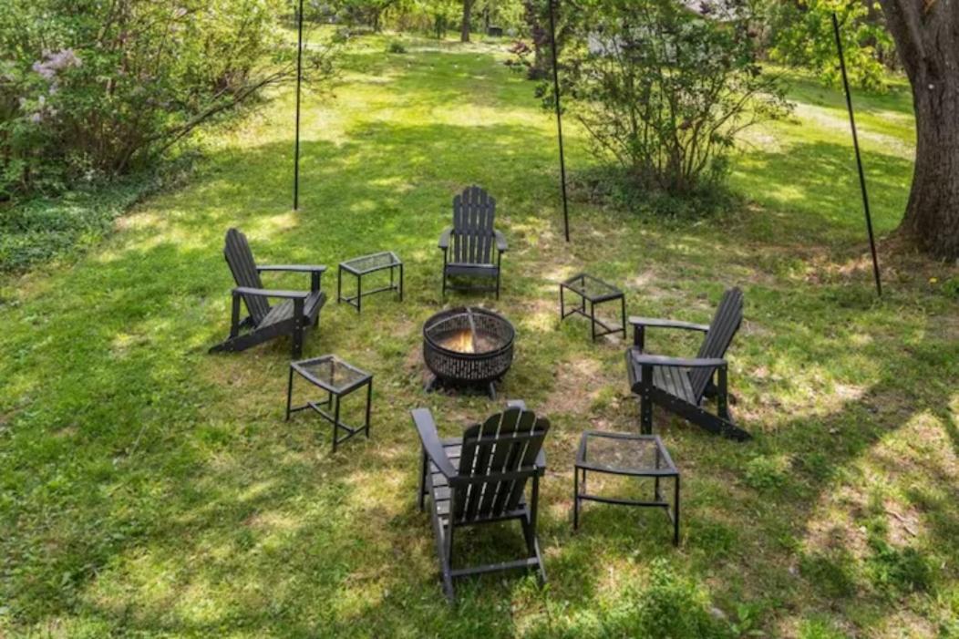 Cayuga Bungalow On Lake—Sleeps 13—Outdoor Firepit Lansing Exterior photo